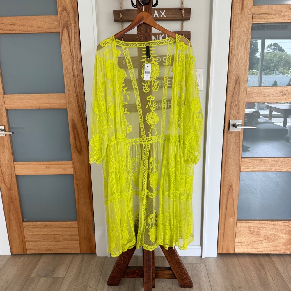 Lane Bryant Neon Yellow Floral Embroidered Mesh Kimono Topper 26/28 NWT